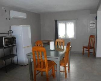 Little House in great peace - Noyers - Comedor