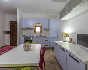 La Casetta del Porticciolo - Pisticci - Kitchen