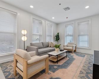 The Continental, powered by Placemakr - Downtown - Market Square - San Antonio - Sala de estar