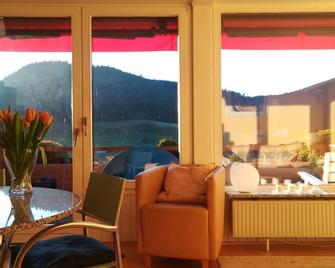 Vacation apartment Murgtal-Panorama - relax and unwind in the northern Black Forest - Baiersbronn - Huiskamer