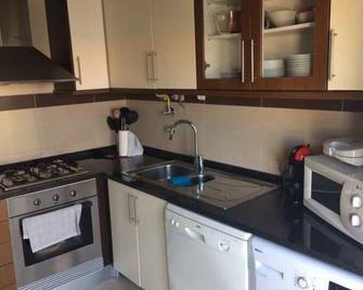 Vilas de Ribamar - Duplex Apartment. - Mafra - Cozinha