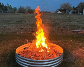 Conestoga Wagon Retreat - Blackfoot