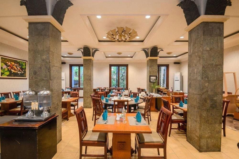 Lotus Garden Hotel By Waringin Hospitality