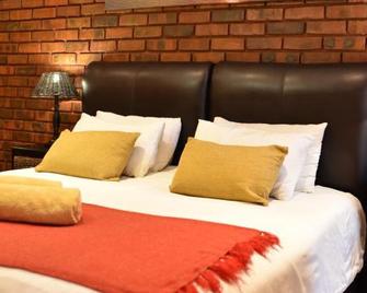 The Cedars Bed And Breakfast - Centurion - Slaapkamer