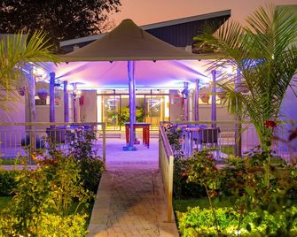 Bhejane Lodge - Victoria Falls