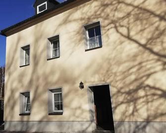 Holiday apartment Bärenstein for 1 - 2 persons - Holiday apartment - Bärenstein - Gebäude