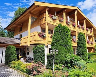 Appartement mit 2 Schlafzimmer, 2 Badezimmer - Patricia, Haus - Lofer - Gebäude