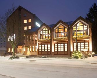 Leine Hotel - Pattensen - Gebouw