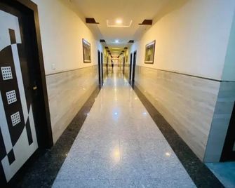 Hotel Kumkum Palace - Kishangarh - Pasillo