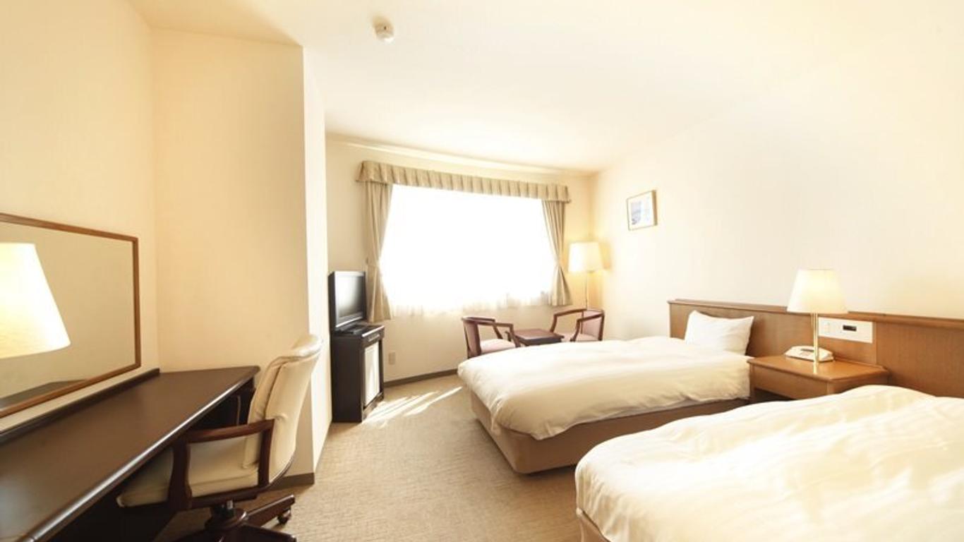 Kamisuwa Station Hotel