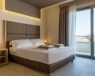 Palace Lido Hotel & Suites - Cecina - Bedroom