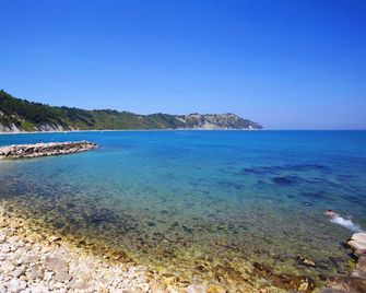 Fortino Napoleonico - Portonovo - Strand
