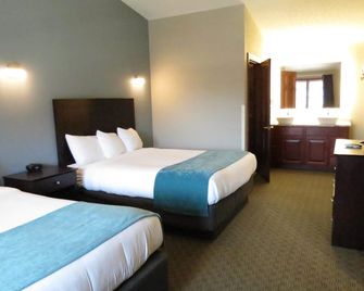 Edgewater Hotel and Suites - Put-in-Bay