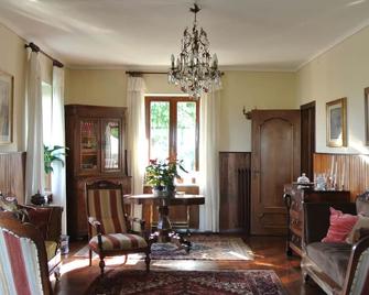 Villa Le Rose - Cavour - Sala de estar