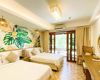 Elsalvador Beach Resort - Danao City - Bedroom