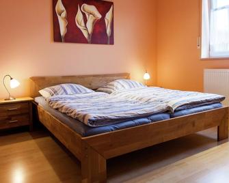 Apartment in Rommersheim with countryside view - Prüm - Schlafzimmer