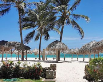 Ducassi Suites Studios Vacation Hotel - Bavaro Beach Club - Wifi - Parking - Πούντα Κάνα - Παραλία