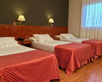 Shs Hotel Aeropuerto - Madrid - Yatak Odası