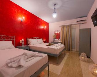 Villa Antonis - Parga - Bedroom