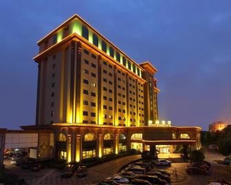 Ningbo Xinzhou Hotel - Ningbo - Gebäude
