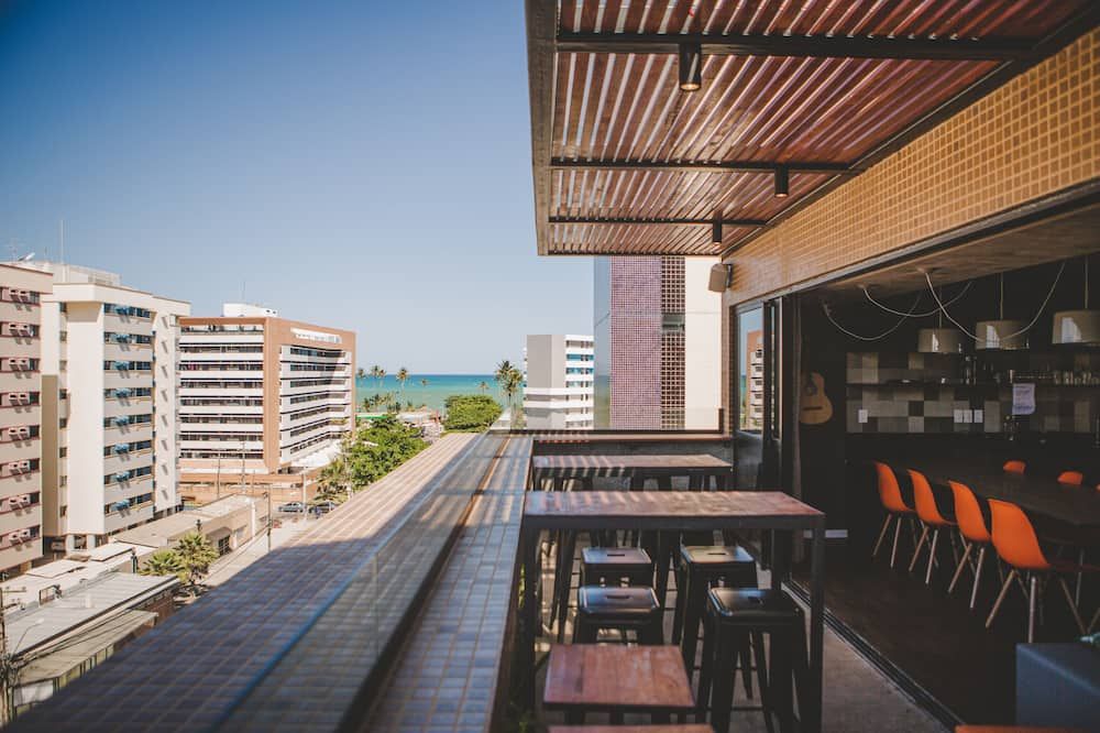 واندرلست هوستل - ماسيو - شرفة