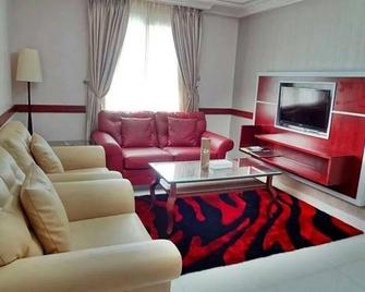 Hala Inn Hotel Apartments - עג'מאן - סלון