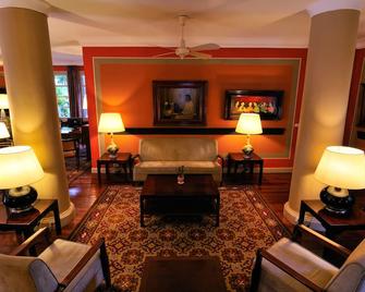 Villa Maly Boutique Hotel - Luang Prabang - Living room