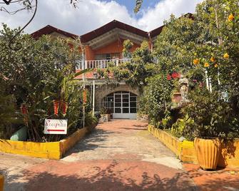Hotel Hanna Resort - Panajachel - Budova