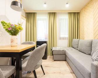 Apartamenty Harenda Zakopane - Zakopane - Living room