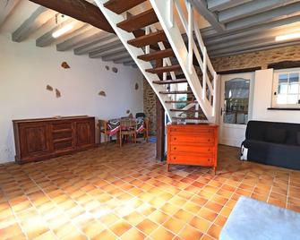 Charmande House With Small Private Garden - Mennecy - Salon