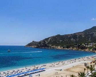 Ashanti Club Luxury Holiday Apartment - L'Alfàs del Pi - Plage