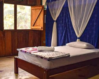Hostal Caño Nevera - La Macarena