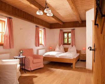 Zehna Hube - Semriach