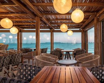 Mitsis Rinela Beach Resort & Spa - Gouves - Bar