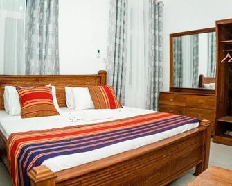 64 Zenj House Luxury Airport Hotel - Sansibar