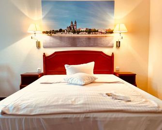 Mercure Hotel Plaza Magdeburg - מגדבורג - חדר שינה