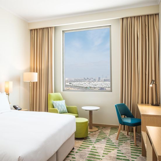 Holiday Inn & Suites Dubai Science Park By IHG image 1