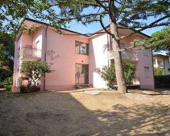 Appartamenti Lara - Lignano Sabbiadoro - Edificio