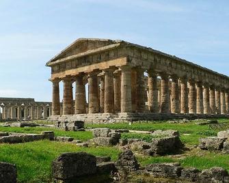 Hotel Village Marina - Paestum