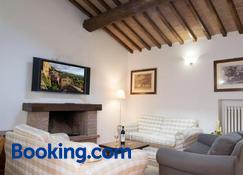 Tenuta Decimo - Il Borgo Di Mariano - San Gimignano