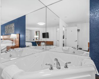 Starlite Resort - Saugatuck