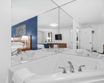 Starlite Resort - Saugatuck
