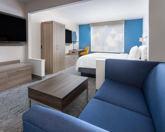 Holiday Inn Express & Suites Vineland Millville By IHG - Vineland - Habitación