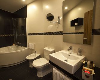Hotel Rural Quinta da Conchada - Almaça - Varanda