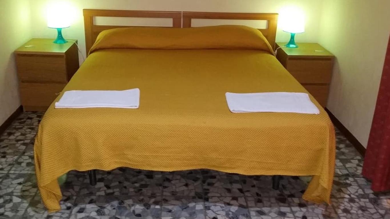 Atrium Rooms