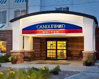 Candlewood Suites Omaha Airport By IHG - Omaha - Bygning