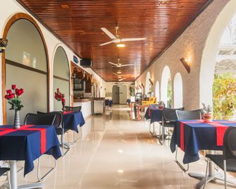 Best Western Jangwani Sea Breeze Hotel - Dar Es Salaam - Restaurant