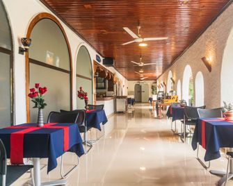 Best Western Jangwani Sea Breeze Hotel - Dar Es Salaam - Restaurant