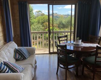 Rural Retreat - Free Fibre Internet & Wifi - Hot Water Beach - Ravintola