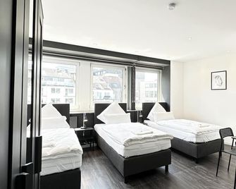 Blk Hostel - Düsseldorf - Bedroom